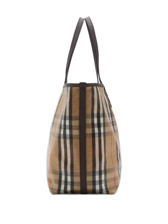 26FW 버버리 하이랜드 미디움 토트백 8112222 SAND DOM - BURBERRY