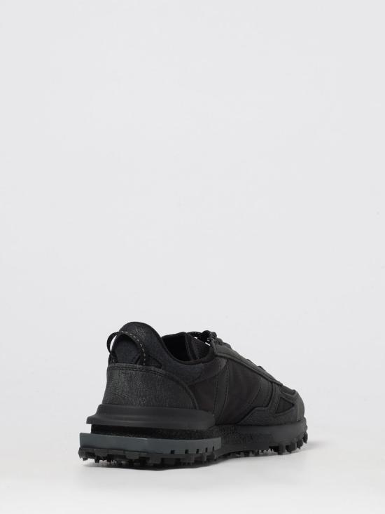 25FW 라코스테 스니커즈 I03630 02H Black - LACOSTE
