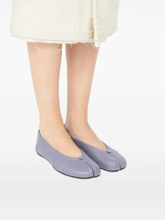 26SS 마르지엘라 플랫 슈즈 S58WZ0127P6378 T6314 Powder Blue POWDER BLUE - MAISON MARGIELA