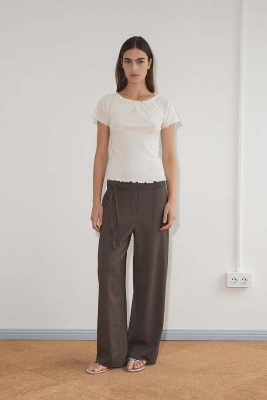  데이지 스튜디오 반팔 티셔츠 플라운스 티셔츠 - DEIJI STUDIO