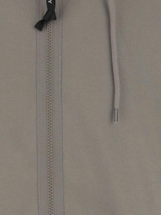 25FW 씨피 컴퍼니 다이애그널 레이즈드 플리스 고글 스웨트셔츠 19CMSS715A005086W 356 Beige - C.P. COMPANY