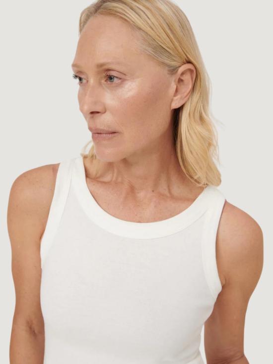  코우토우 민소매 티셔츠 리지 싱글렛 - KOWTOW