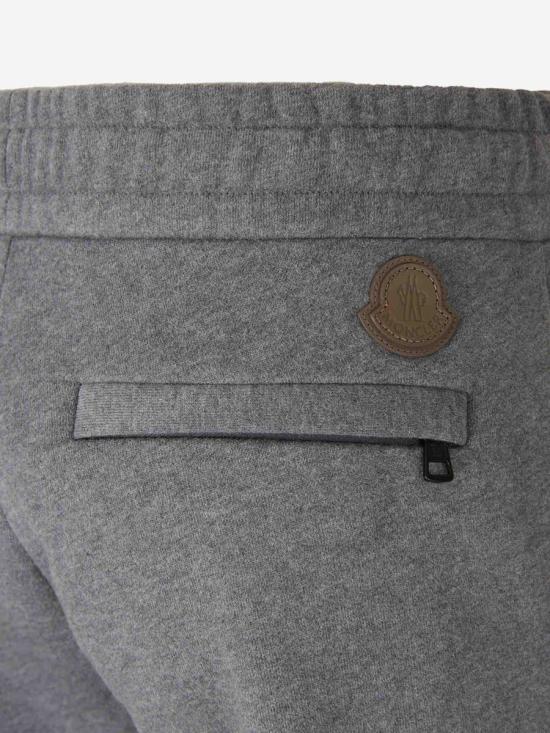 25FW 몽클레어 숏팬츠 K20918H0002489B7P 991 GREY - MONCLER