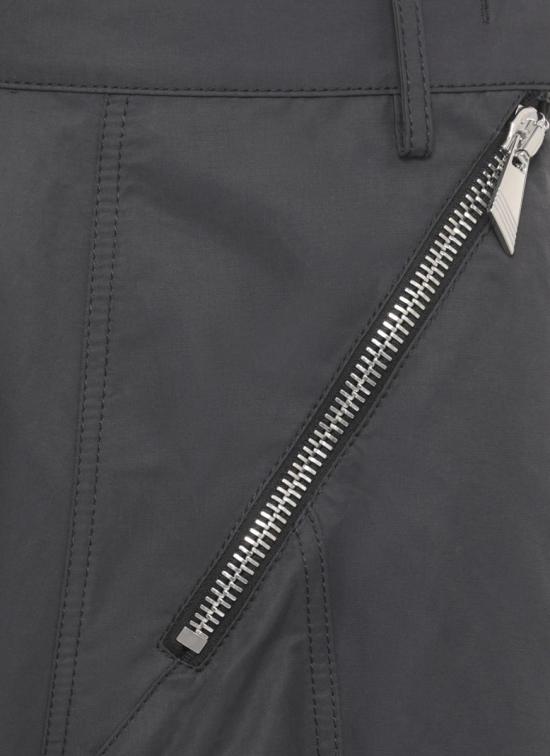 25FW 디 아티코 숏팬츠 251WCP00275CCC118AA233 GREY - THE ATTICO