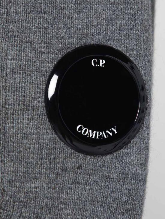 25FW 씨피 컴퍼니 램스울 크루넥 스웨터 19CMKN040A110149A 921 Grey - C.P. COMPANY