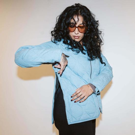  타이온 데님 자켓 블루 데님 밀리터리 지퍼 V넥 다운 재킷 - TAION