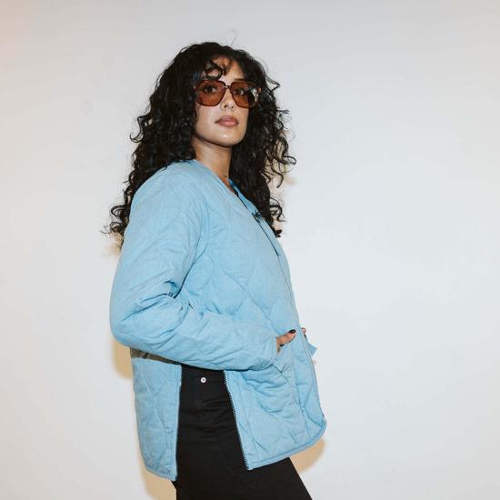  타이온 데님 자켓 블루 데님 밀리터리 지퍼 V넥 다운 재킷 - TAION