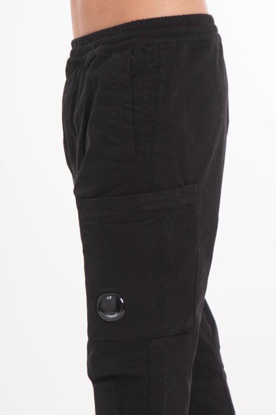 25FW 씨피 컴퍼니 스트레이트 팬츠 19CMPA211A 005529G 999 Black - C.P. COMPANY