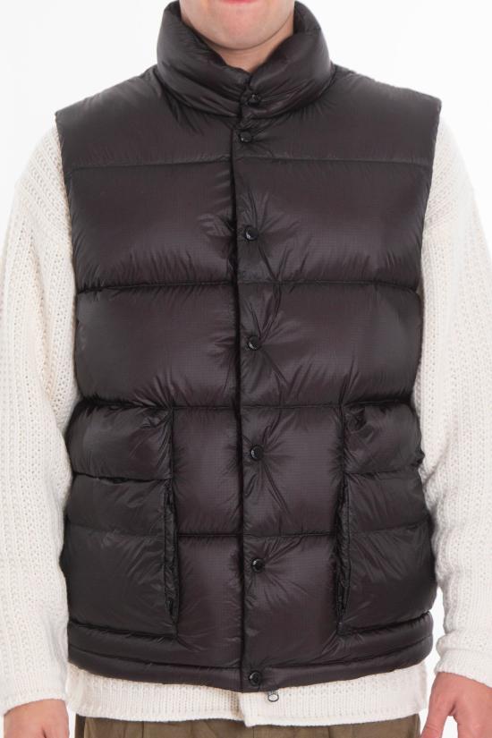 25FW 씨피 컴퍼니 D.D. 쉘 다운 질레 19CMVE192A 110416A 999 Black - C.P. COMPANY