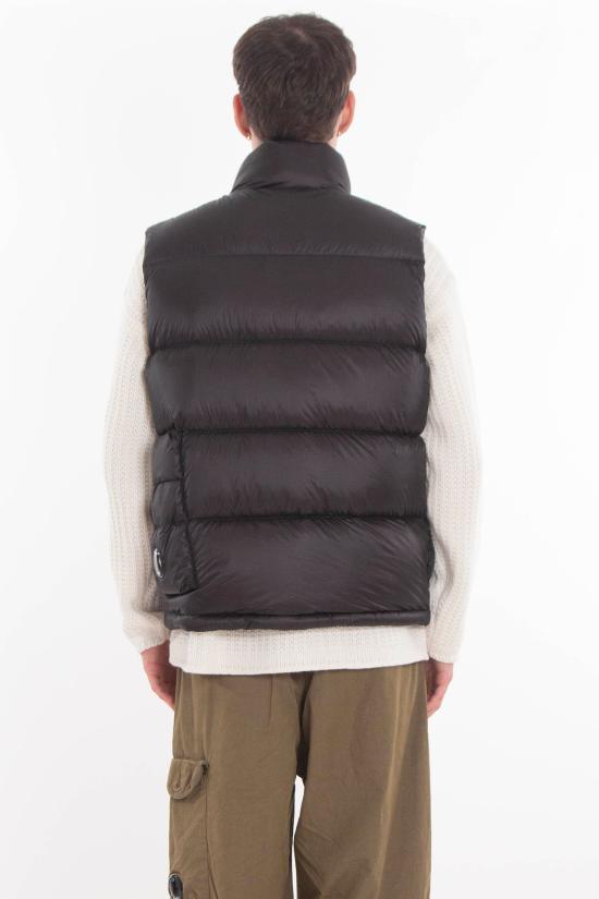 25FW 씨피 컴퍼니 D.D. 쉘 다운 질레 19CMVE192A 110416A 999 Black - C.P. COMPANY