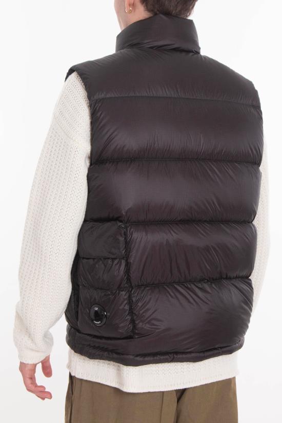 25FW 씨피 컴퍼니 D.D. 쉘 다운 질레 19CMVE192A 110416A 999 Black - C.P. COMPANY