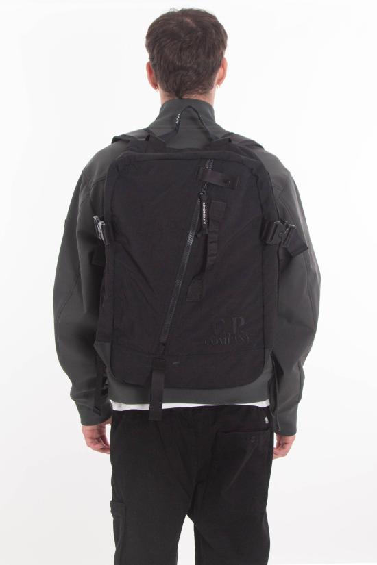 25FW 씨피 컴퍼니 백팩 19CMAC121A 110188G 999 Black