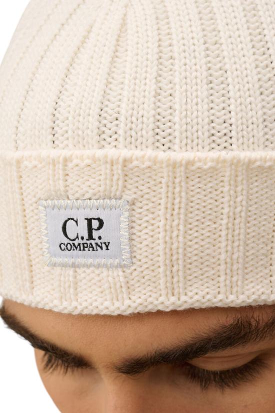 25FW 씨피 컴퍼니 비니 RFCMAC738A 005509A 103 White - C.P. COMPANY