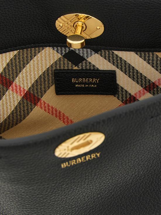 25FW 버버리 코츠월드 파우치 8111427 BLACK DOM - BURBERRY