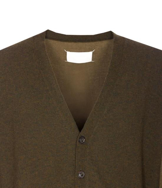 25FW 마르지엘라 스웨터 S67HP0034M13177004F GREEN - MAISON MARGIELA