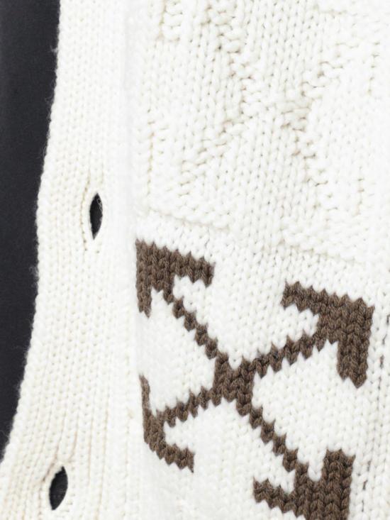 25FW 오프화이트 스웨터 OMHB02LF25KNI001 0B58 Beige - OFF WHITE