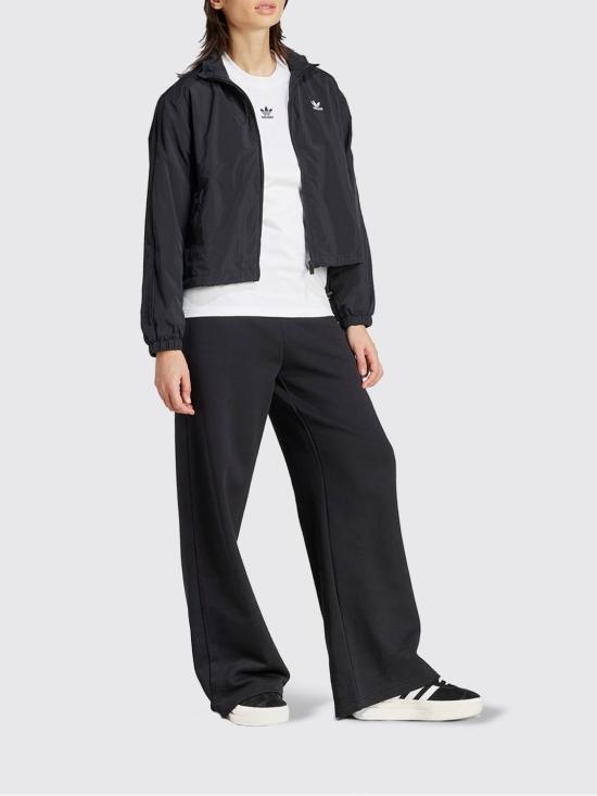 25FW 아디다스 에센셜 화이트 롱 슬리브 티셔츠 JW7454 White - ADIDAS