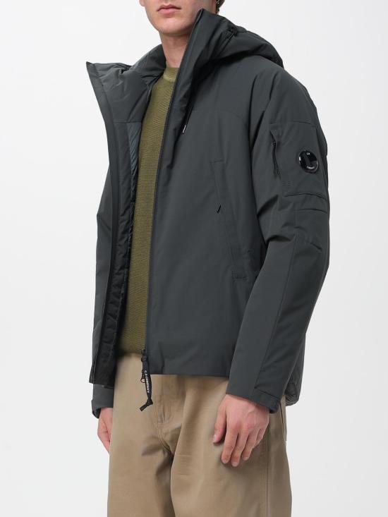 25FW 씨피 컴퍼니 프로텍 후드 자켓 19CMOW006A110264A 978 Charcoal - C.P. COMPANY