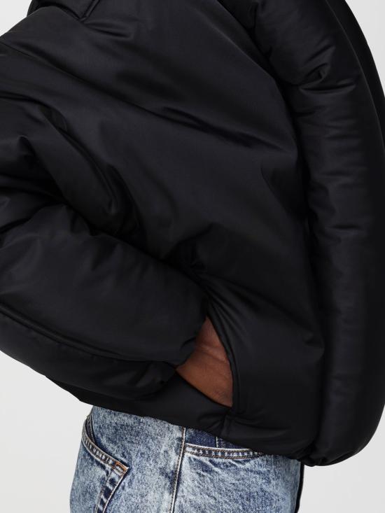 25FW 알라이아 숏패딩 AA9V1163T448B 995 Black - ALAIA