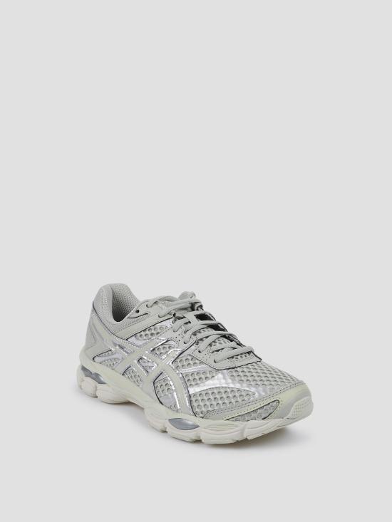 25FW 아식스 스니커즈 1203A733 300 DRIED LEAF GREEN PURE SILVER - ASICS