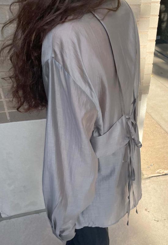  더 엔케이씨 스토어 블라우스 Nkc Store Lolana 버튼 다운 - The NKC Store