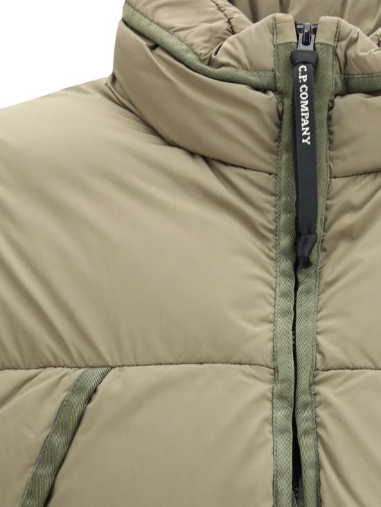 25FW 씨피 컴퍼니 나이크라-R 후드 다운 자켓  19CMOW239A005864G 356 GREEN - C.P. COMPANY