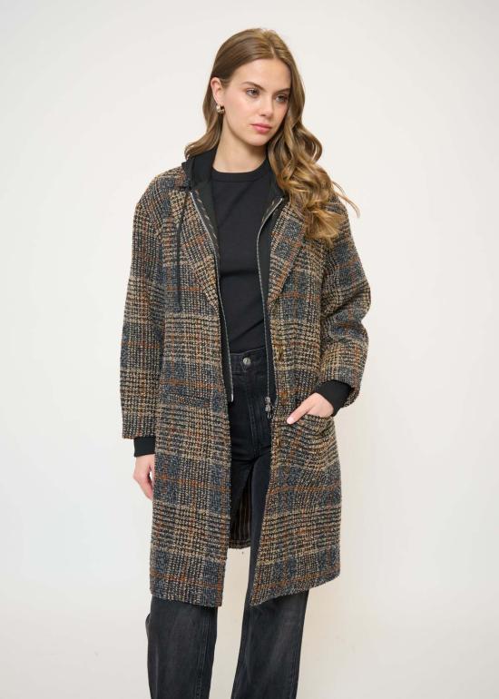  센트럴 파크 웨스트 코트 다프네 디키