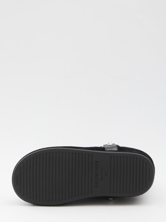 25FW 발렌시아가 알래스카 소프트 부티 845895WBFC3 1081 BLACK - BALENCIAGA