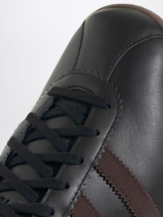 25FW 아디다스 스니커즈 JS1364 Black - ADIDAS