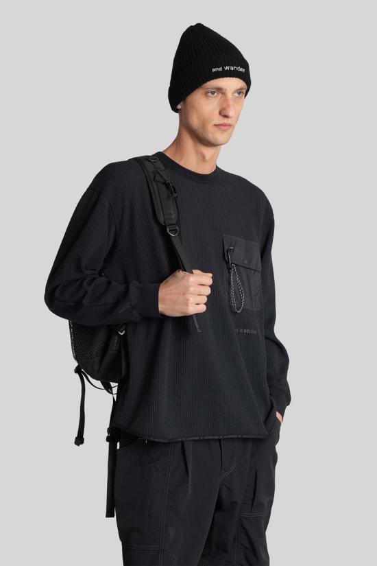 25FW 앤드원더 스웨터 428777 5745984084 Black - AND WANDER