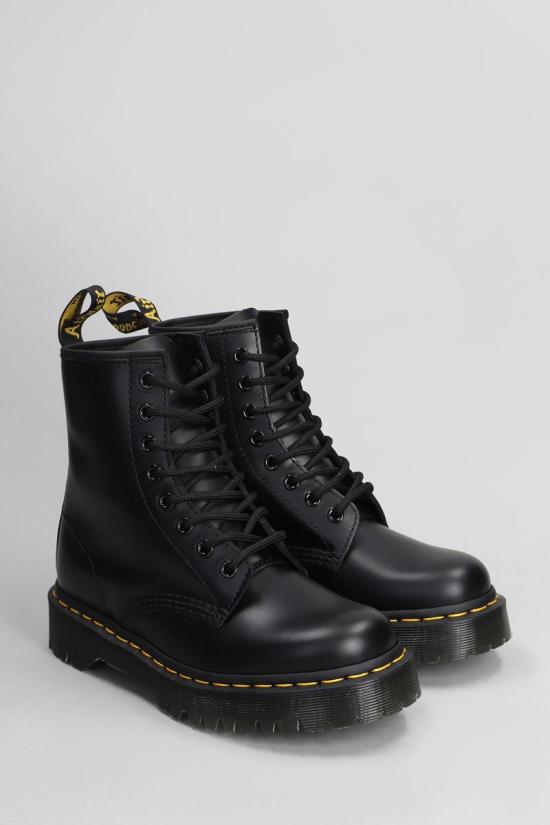 25FW 닥터마틴 부츠 426856 25345001 Black - DR.MARTENS