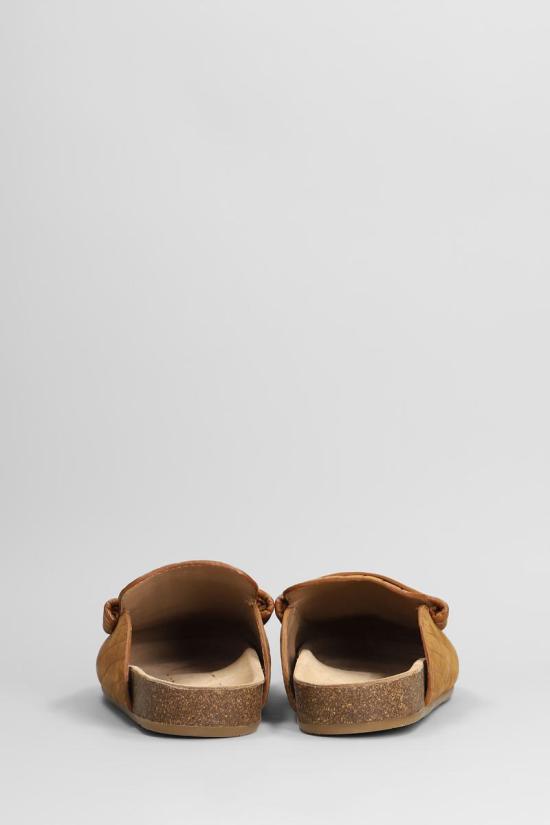 25FW JW앤더슨 뮬/슬리퍼 423272 LF0078LA0375 BROWN - JW ANDERSON