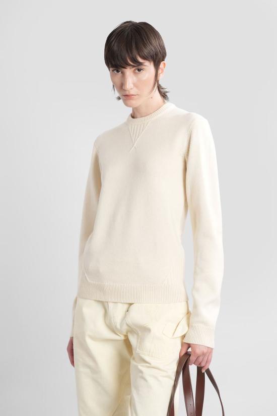 25FW JW앤더슨 스웨터 423311 KW1495YN0383 Beige - JW ANDERSON