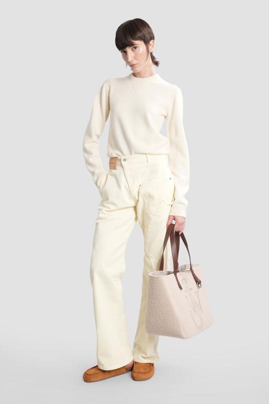 25FW JW앤더슨 스웨터 423311 KW1495YN0383 Beige - JW ANDERSON