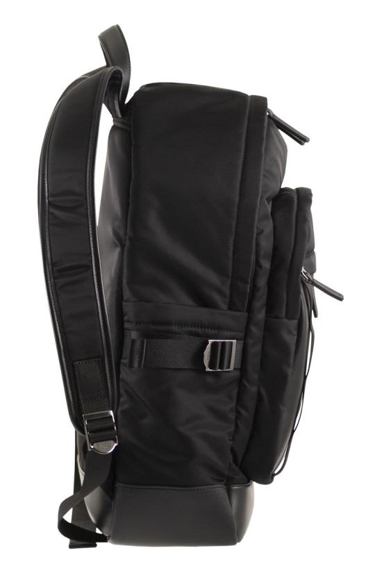 25FW 토즈 백팩 XBMTRKP9300SPFB999 BLACK - TODS