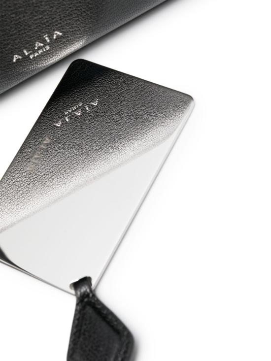 26SS 알라이아 르 테켈 미디움 레더 숄더백 AA1S06033CA212 999 Nero - ALAIA