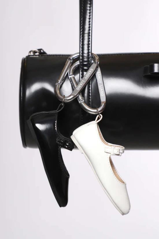  샌디리앙 키링 샌디 리앙 메리 제인 포인트 백 참 - SANDY LIANG