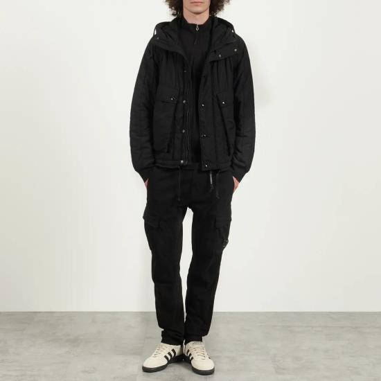 25FW 씨피 컴퍼니 GD 라이너 패디드 고글 자켓 19CMOW081A110437G999 BLACK DOM - C.P. COMPANY