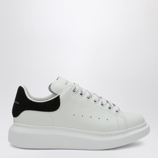 26SS 알렉산더 맥퀸 오버사이즈드 스니커즈 553770WIAIH White