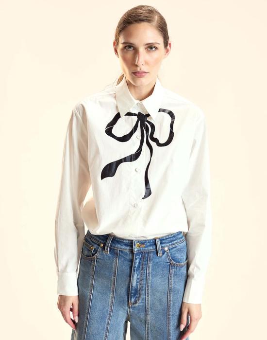  신시아 로리 셔츠 신시아 로울리 메탈릭 프린트 리본 셔츠 화이트 - CYNTHIA ROWLEY