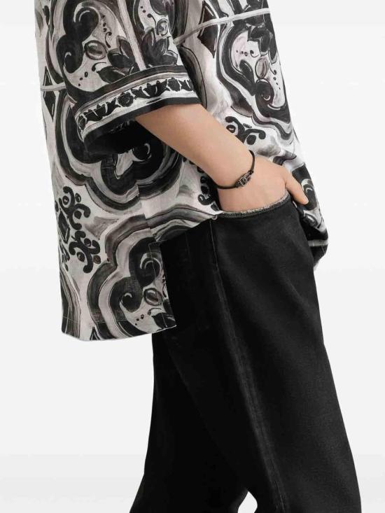  돌체앤가바나 메탈 로고 레더 스트링 브레이슬릿 WBR5M2W1111G7657 Black - DOLCE & GABBANA