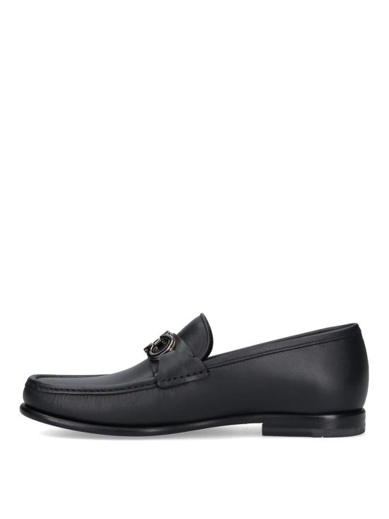 26SS 살바토레 페라가모 로퍼 784445001 Black - SALVATORE FERRAGAMO