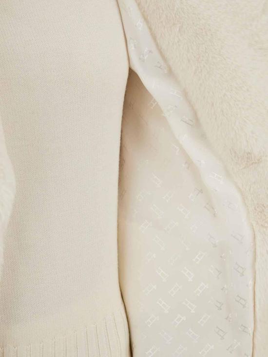 25FW 에르노 소프트 얼터너티브 퍼 코트 CA000586D124221000 White - HERNO