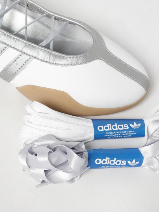 25FW 아디다스 플랫 슈즈 JQ6438 White - ADIDAS