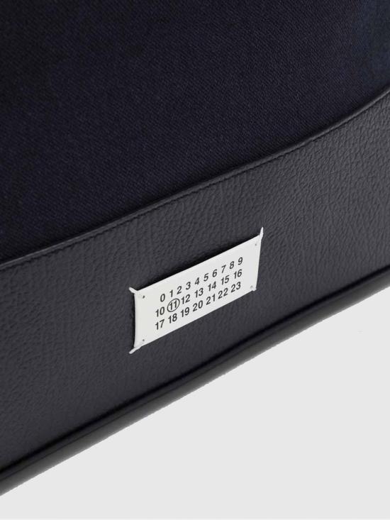 25FW 마르지엘라 숄더백 SB1WG0043P4348 T6328 Blue - MAISON MARGIELA