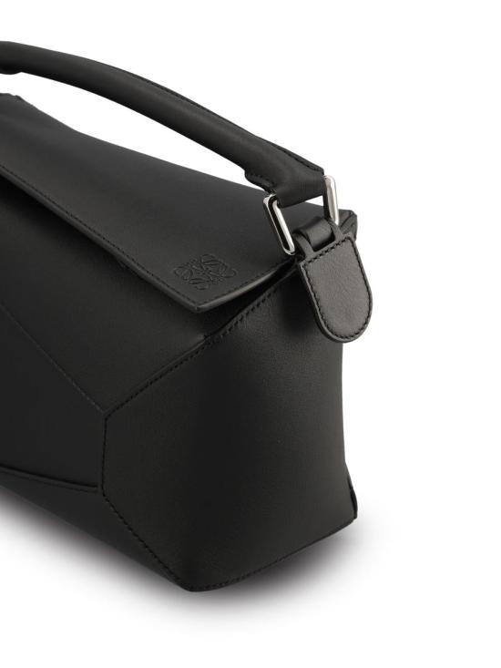 26SS 로에베 토트백 A510P60XAC1100 P26 Black - LOEWE