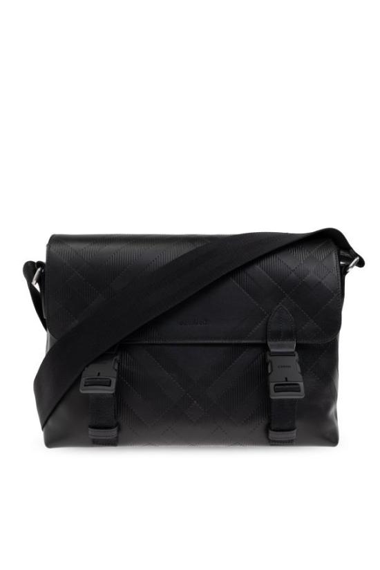 25FW 버버리 엠보싱 체크 버클 메신저 백 8106012 BLACK DOM