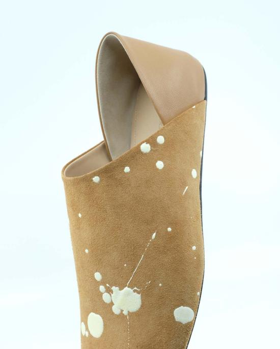  JW앤더슨 뮬/슬리퍼 JW 앤더슨 탄 & 크림 스웨이드 슬리퍼 뮬 - JW ANDERSON