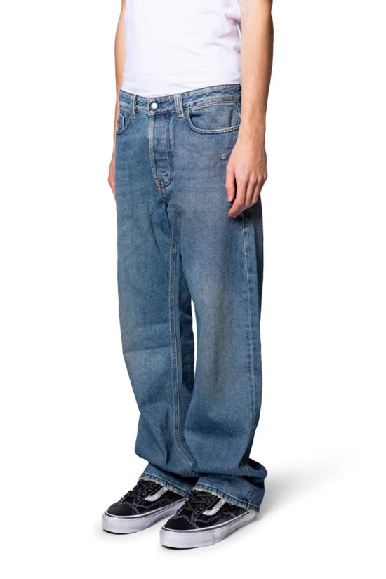 26SS 디젤 스트레이트 팬츠 A15795 09J79 01 - DIESEL