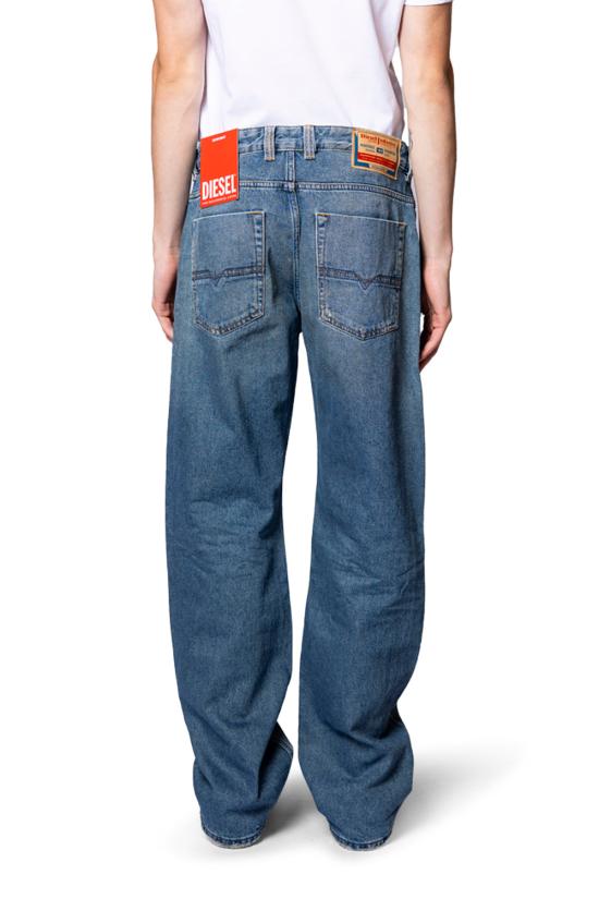 26SS 디젤 스트레이트 팬츠 A15795 09J79 01 - DIESEL